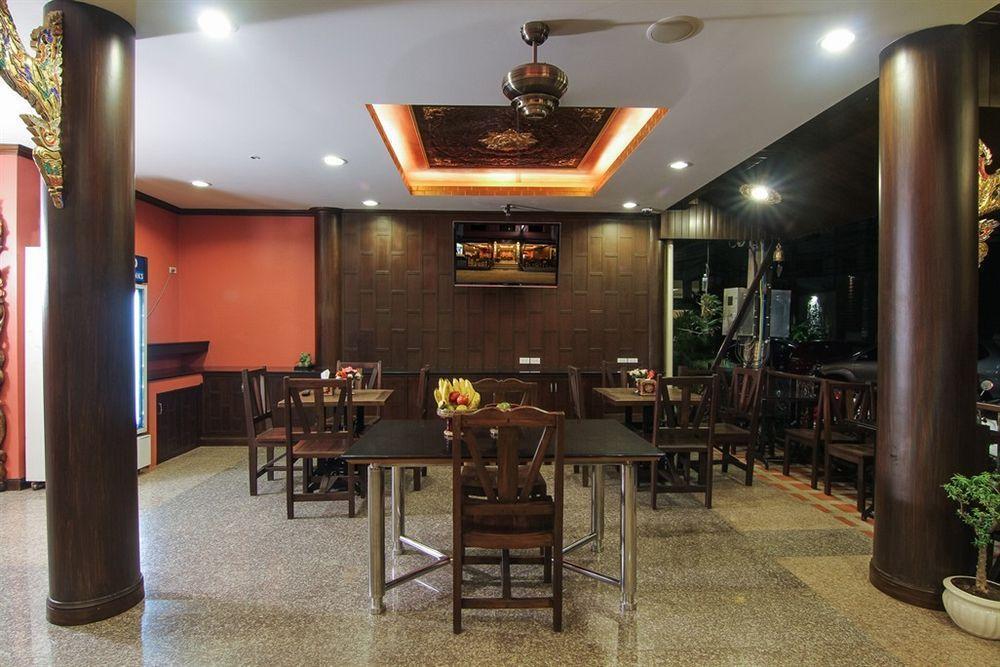 Pl Guesthouse Patong Esterno foto